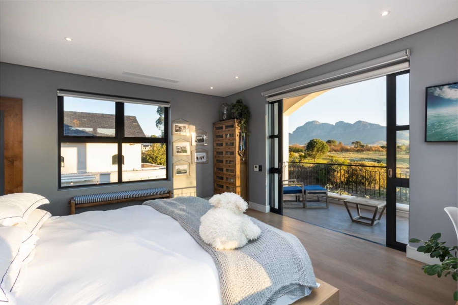 6 Bedroom Property for Sale in Val De Vie Estate Western Cape